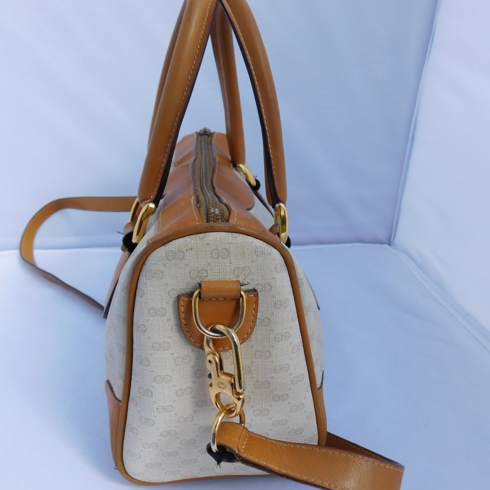 SOLD-Authentic Gucci Boston Satchel Crossbody - Picture 4 of 8